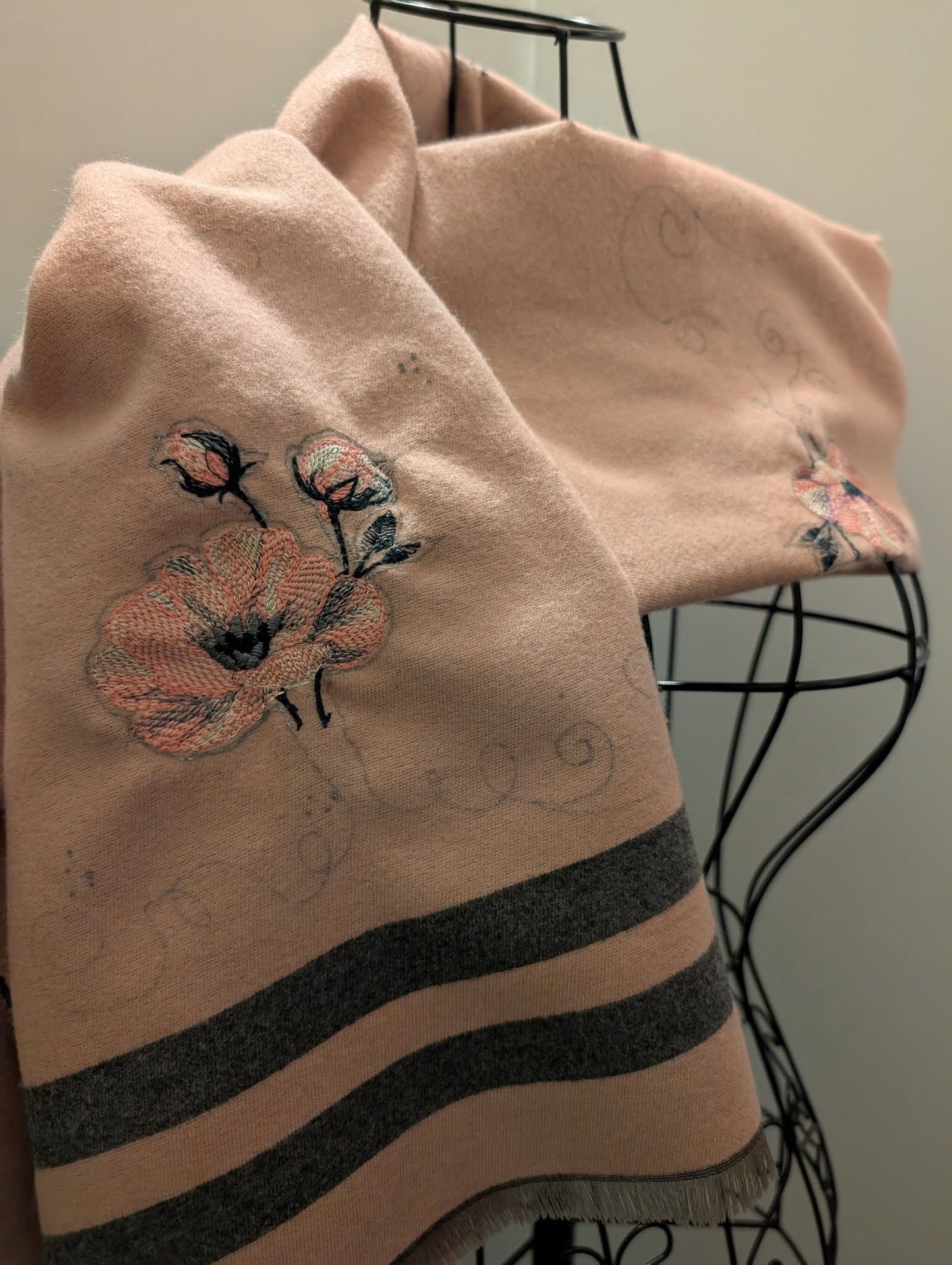 "Scarlet Serenity"luxury cashmere scarf