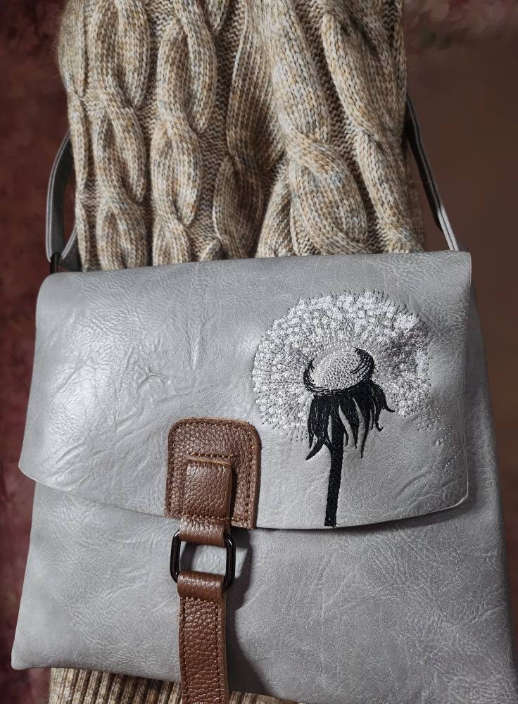 Leather bag with Dandelion