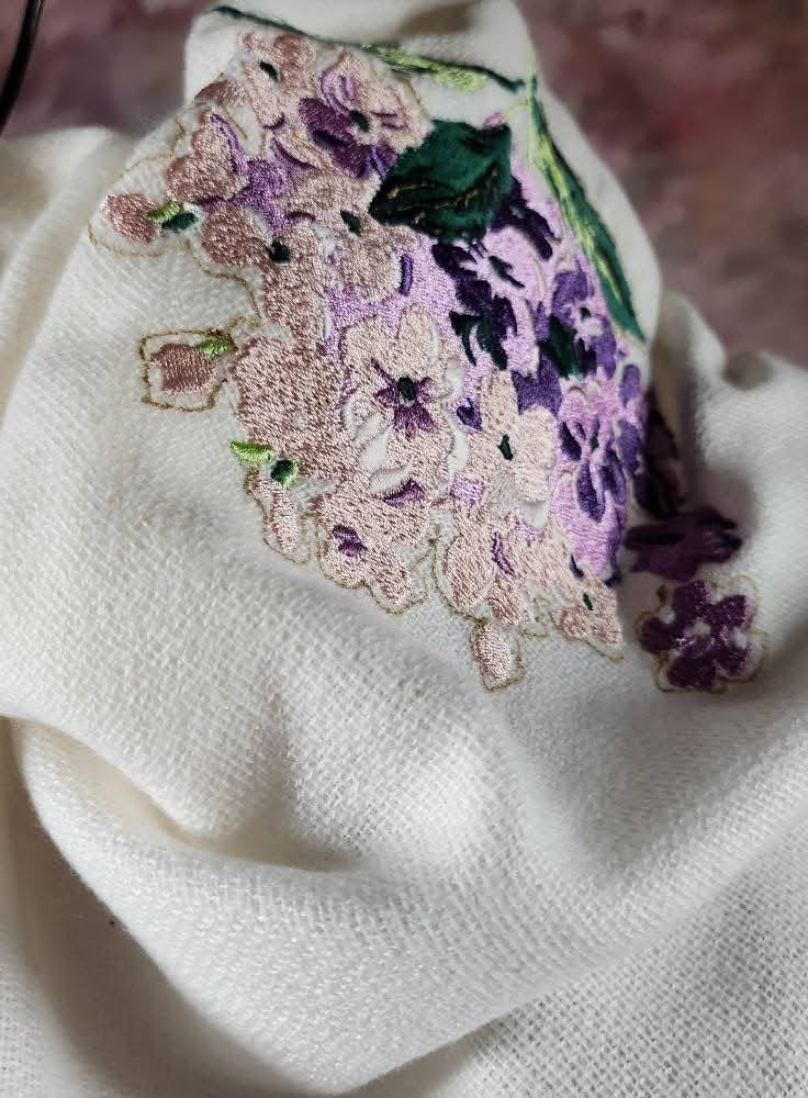 Hydrangea Serenade (Special) cashmere boutique scarf