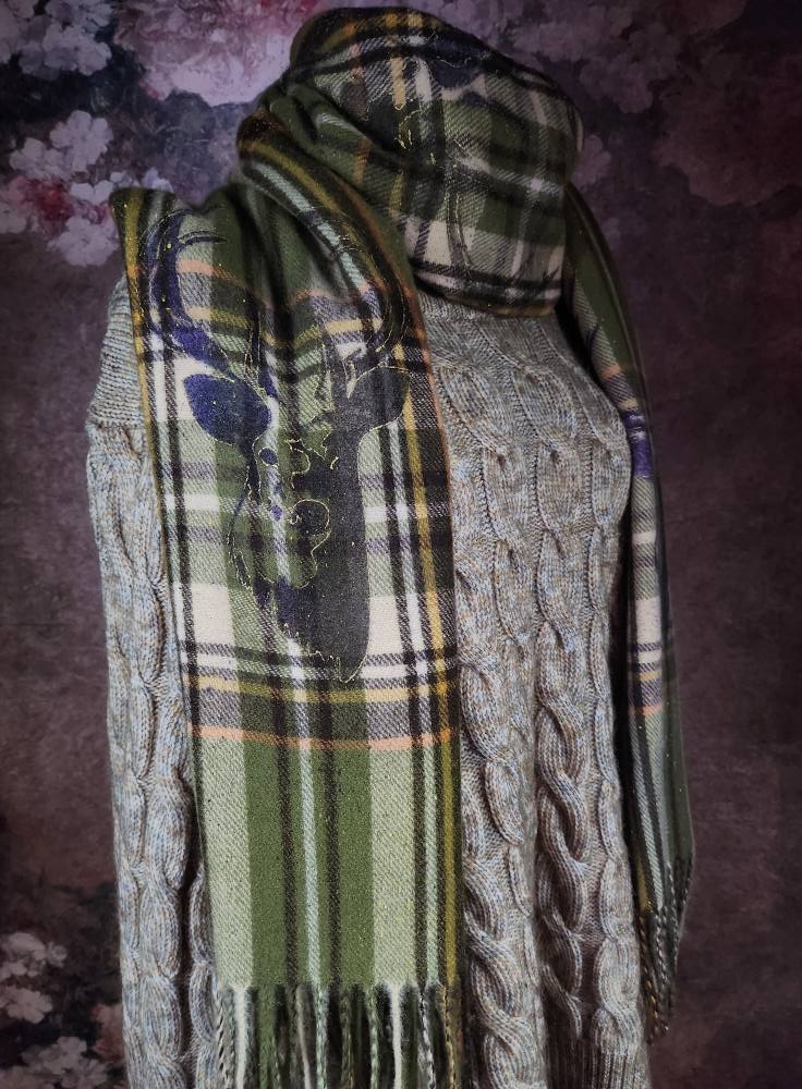 Tartan cashmere scarf "Celtic Stag"