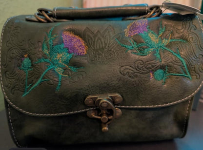 Leather bag with Thistles